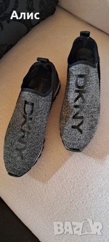 DKNY спортна обувка, снимка 4 - Маратонки - 54867830