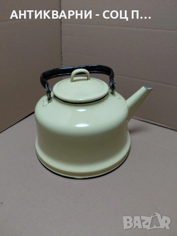 Соц Стар Чисто Нов Емалиран Чайник 3лт. НОМЕР 1787.