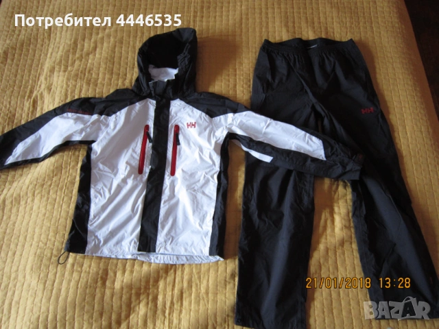Ветровка и панталон Helly Hansen размер 152/12