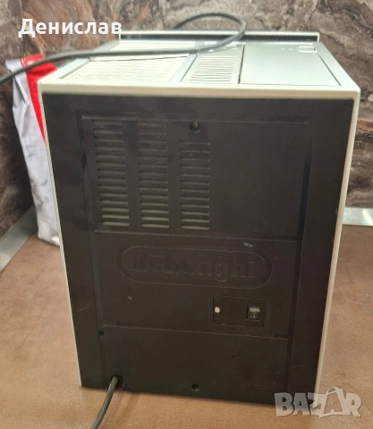 Кафеавтомат / Кафемашина Delonghi Perfecta Cappuccino Graphic Touch , снимка 5 - Кафемашини - 54695002