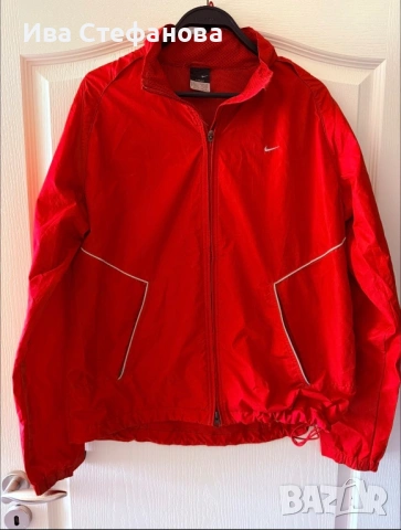 Спортно червено шушляк горнище ветровка Nike￼ 🖤✨ nike Найк 