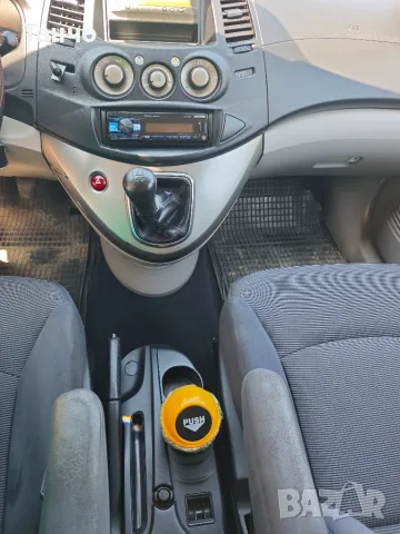 Mitsubishi Grandis 2.4 MIVEC 2007 ГАЗ 7 места, снимка 14 - Автомобили и джипове - 55422846