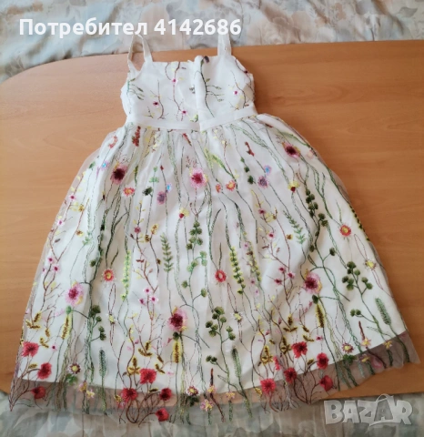 Детска рокля на цветя, снимка 5 - Детски рокли и поли - 54366602
