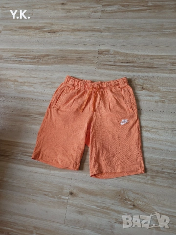 Оригинални мъжки къси гащи Nike Club Fleece, снимка 2 - Къси панталони - 55221424