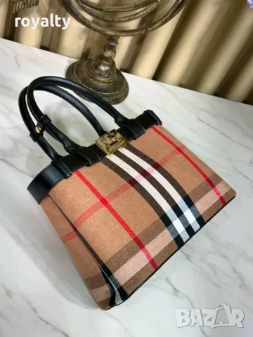 Burberry Нова Стилна Дамска Чанта Различни Цветове , снимка 5 - Чанти - 55640301