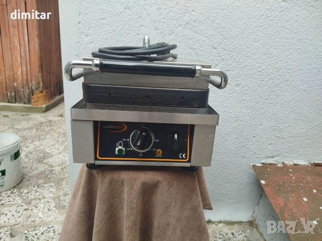 Професионален гофретник - WAFFELINO -2200 W