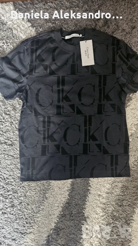 Calvin klein оригинална нова тениска 