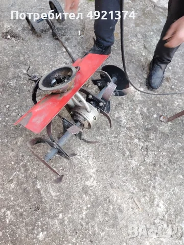 Продавам моторна фреза briggs&stratton, снимка 8 - Градинска техника - 55686946