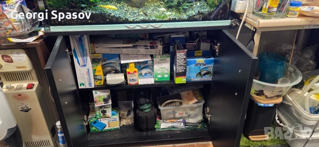 Продавам 110 л.аква с шкаф и всичко, снимка 11 - Рибки - 54024717