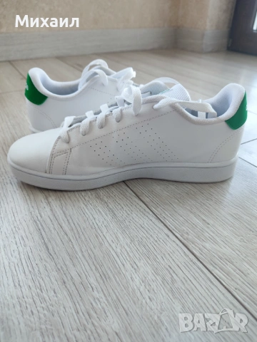 Детски маратонки Adidas 37 1/2, снимка 3 - Детски маратонки - 54398862