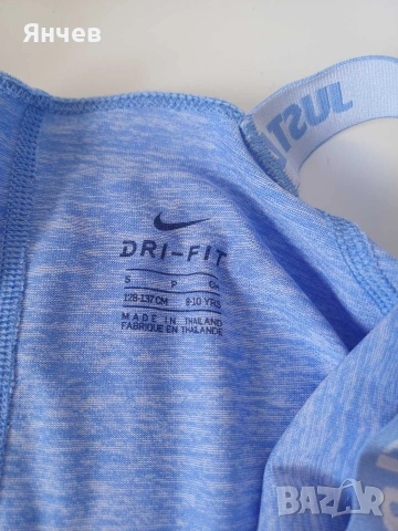 Nike потник  8-10 год, снимка 4 - Детски тениски и потници - 55161372