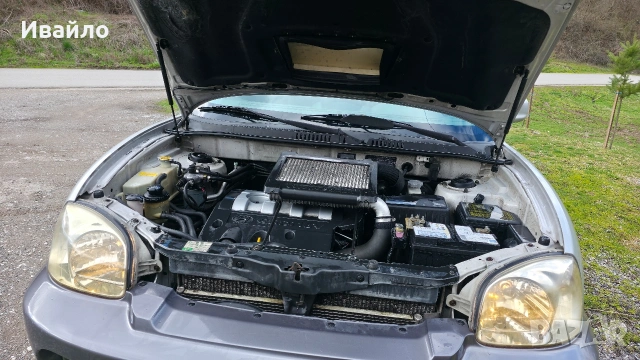 Hyundai Santa Fe 2.0 CRDI 4X4, снимка 13 - Автомобили и джипове - 54022605