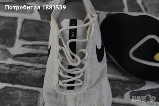 маратонки Nike 45 номер, снимка 8 - Спортни обувки - 54462624