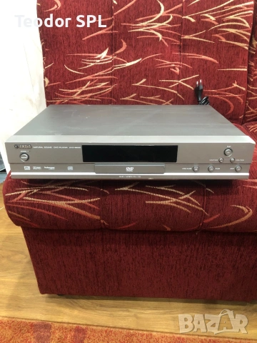 Cd dvd player Yamaha , снимка 8 - Ресийвъри, усилватели, смесителни пултове - 54635994