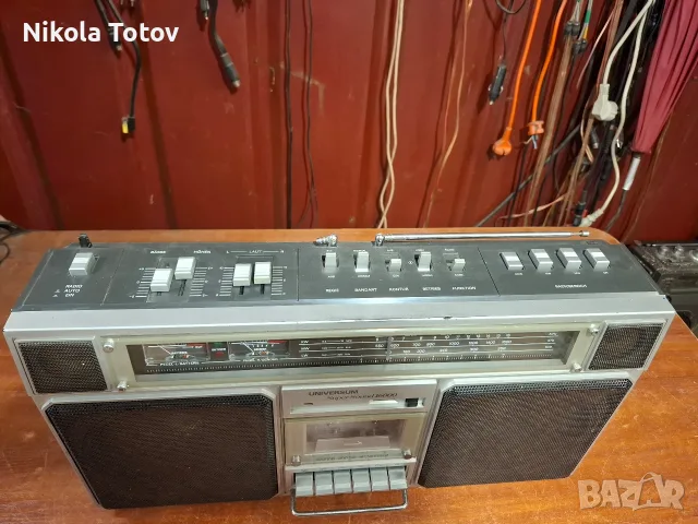 Продава се касетофон Univesum Super Sound 1600., снимка 3 - Радиокасетофони, транзистори - 55388807