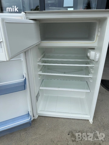 Малък хладилник с камера Gorenje , снимка 3 - Хладилници - 54507923