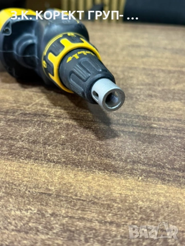 Акумулаторен винтоверт DeWALT DCF620N, снимка 7 - Винтоверти - 54388182