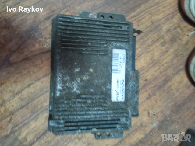Компютър , ECU двигател за Renault Laguna I , H0M 7700863478
