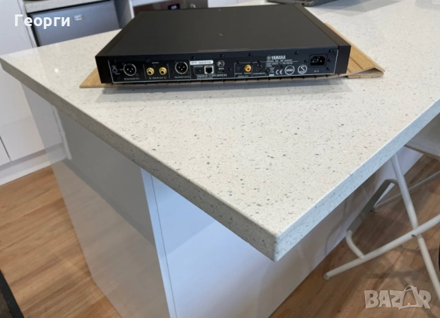 Yamaha NP-S2000 NAS Network USB DAC, снимка 2 - Ресийвъри, усилватели, смесителни пултове - 54437888