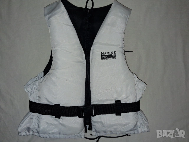 4 броя, 4 размера -Helly Hansen и SPLASH - Спасителна жилетка , снимка 15 - Водни спортове - 46760189