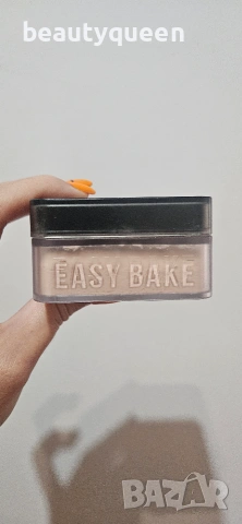 Пудра Huda Beauty , снимка 3 - Козметика за лице - 54976738