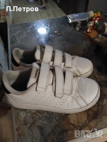Adidas кецове!!!!, снимка 2 - Детски маратонки - 55436135