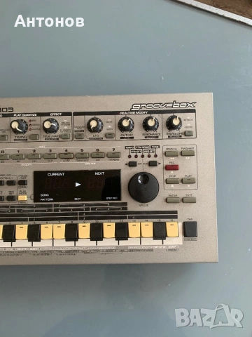 Roland MC-303 синтезатор , снимка 2 - Други - 54300641