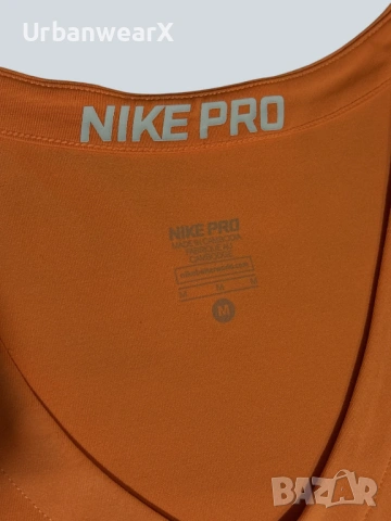 Дамска тениска Nike Pro размер М, снимка 2 - Тениски - 54703717