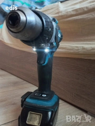 Винтоверт makita dhp 458, снимка 2 - Бормашини - 54555180
