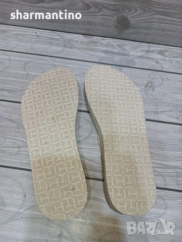 Tommy Hilfiger N 37,5 чехли, снимка 5 - Чехли - 54398113