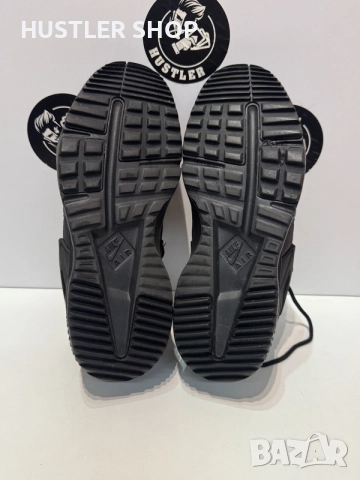 Маратонки NIKE HUARACHE. Номер 40, снимка 9 - Маратонки - 55253615
