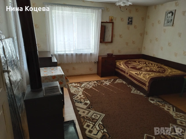 Продавам фамилна къща 🏡, снимка 15 - Къщи - 54329069
