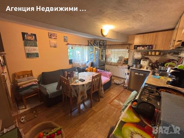 Двуетажна масивна къща в кв " Житница " , снимка 3 - Къщи - 54943195