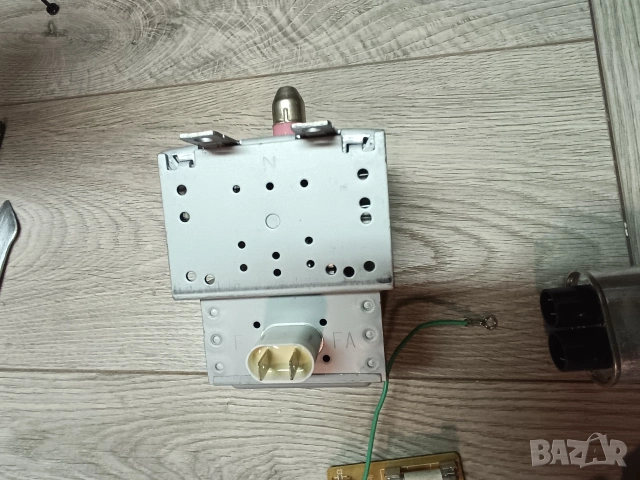 Части за микровълнови фурни Самсунг и други, снимка 14 - Печки, фурни - 53966455