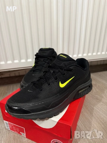 Обувки Nike Air Max Bia, снимка 5 - Маратонки - 54627841