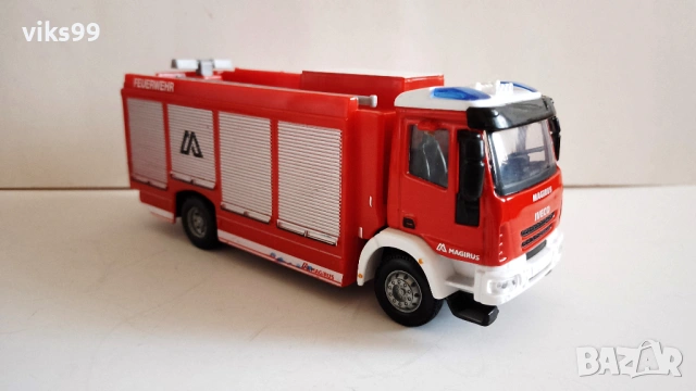 Iveco Magirus RW Feuerwehr Bburago - Мащаб 1:50, снимка 6 - Колекции - 54149665