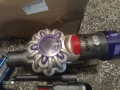 Безжична вертикална прахосмукачка Dyson V8 Advanced, снимка 3