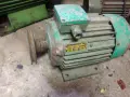 Ел двигател 2,2 kw на 950 обр трифазен Български , снимка 3