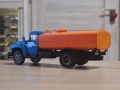 ЗИЛ-130 водоносна 1977 - мащаб 1:43 на DeAgostini моделът е нов в блистер, снимка 3