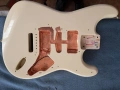 Squier by Fender 62 Reissue Stratocaster Red SQII-STR Japan MIJ, снимка 16