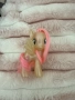 My little pony sparkly Fluttershy/ Моето малко пони бляскава  Флътършай, снимка 1