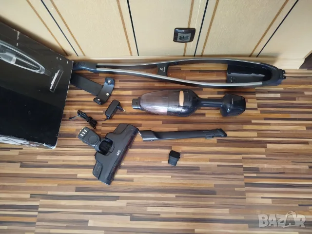 Прахосмукачка с батерия AEG QX9-1-ULT 2in1, снимка 11 - Прахосмукачки - 38010581