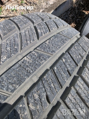 Гуми Toyo Snowprox S954 245/45/17