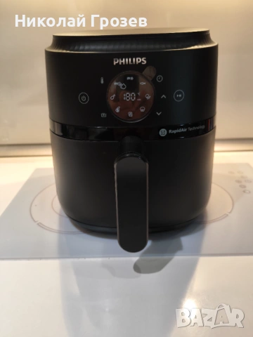 Фритюрник с горещ въздух Philips Series 2000, 1500W, 4.2L, RapidAir Technology