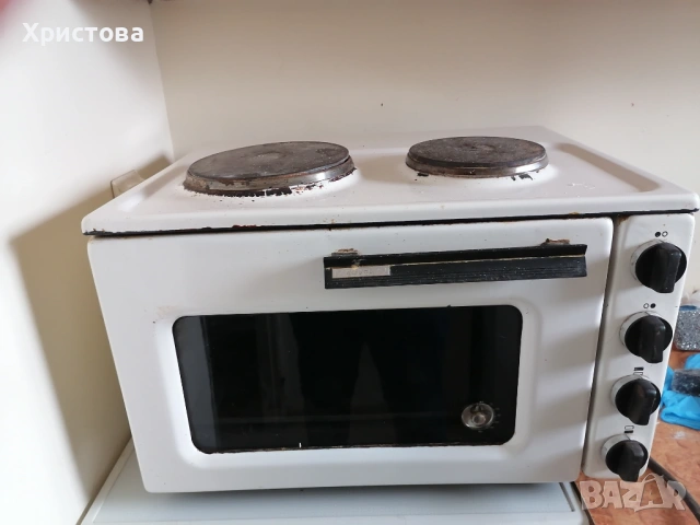 Продавам работеща готварска печка Раховец