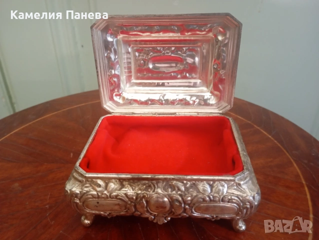 Винтидж кутия за бижута, снимка 5 - Други ценни предмети - 55141210