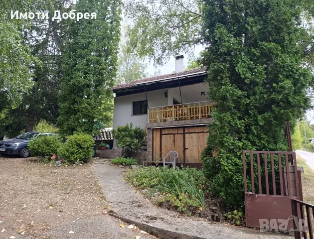 Уютна вила с панорамна гледка и голям озеленен двор в Троянския балкан, снимка 3 - Къщи - 55522589