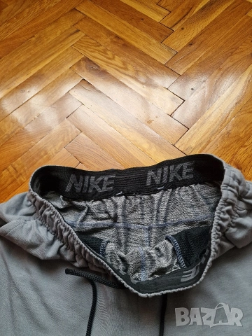 Страхотни мъжки къси панталони NIKE размер M, снимка 5 - Къси панталони - 54413984