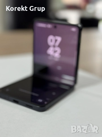 Samsung Galaxy Z Flip7 5G 256GB 12GB RAM Dual , снимка 8 - Samsung - 54464869