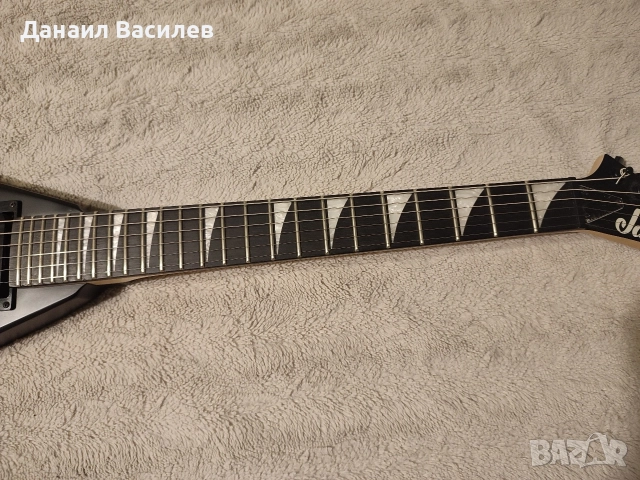 Jackson JS1X RR Minion Satin Black + оригинален кашон и колан. , снимка 4 - Китари - 54875110